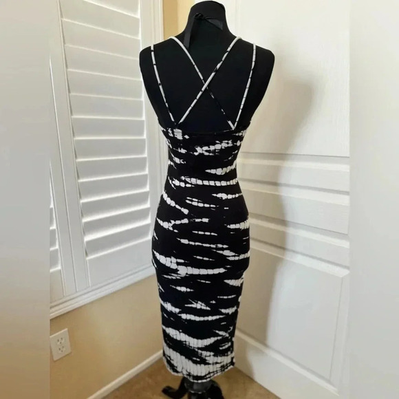 NWT | bar III | Womens Black White Tye-Dye Tank Dress - Size M - Picture 7 of 7
